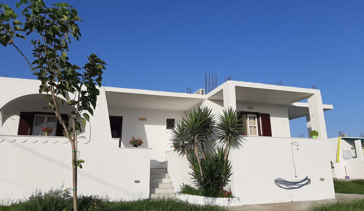 island rooms & studios naxos (5)