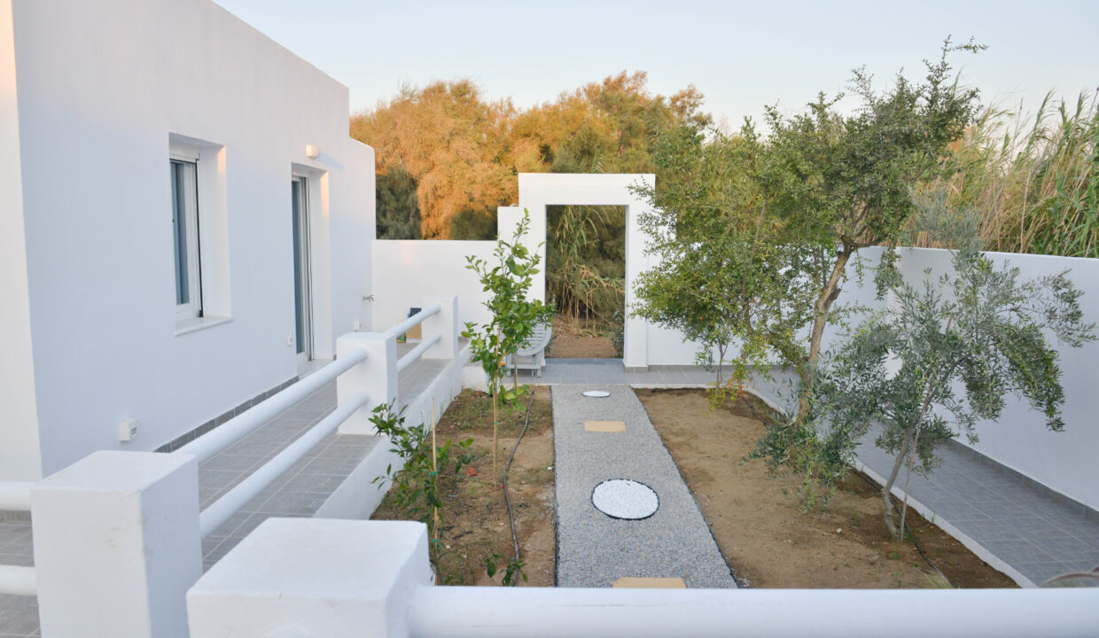 blue paradise apartments naxos (5)