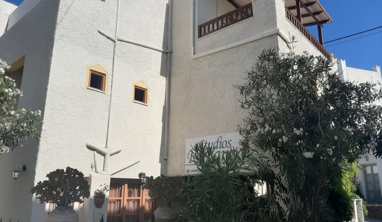 romanza studios naxos (4)