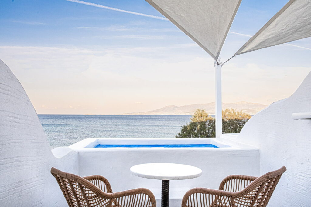 Liana-hotel-spa-naxos-greece-room-with-a-view-on-the-beach-000001