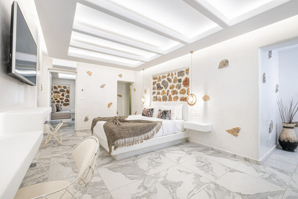 Liana-hotel-spa-naxos-greece-room-with-a-view-on-the-beach-01-1