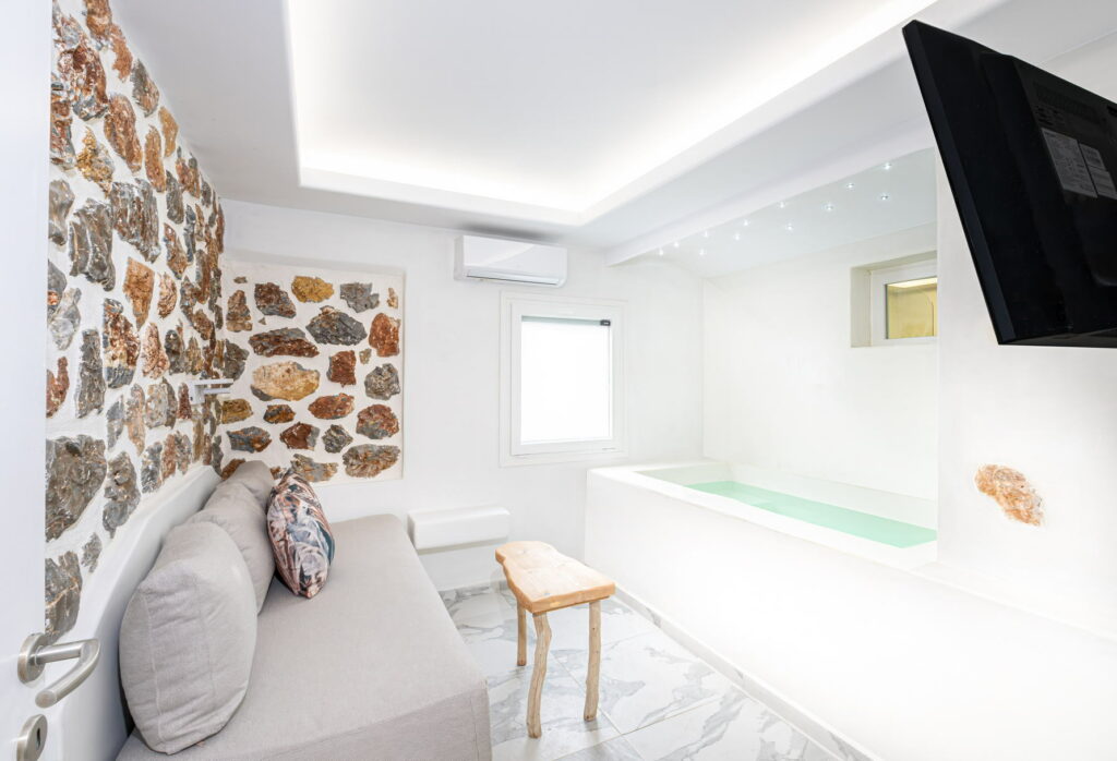 Liana-hotel-spa-naxos-greece-room-with-a-view-on-the-beach-04-1