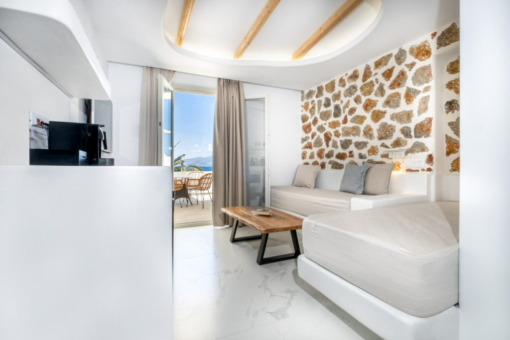 Liana-hotel-spa-naxos-greece-room-with-a-view-on-the-beach-08-2