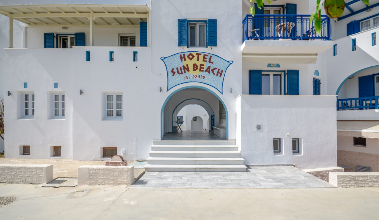 sun beach hotel haxos (1)