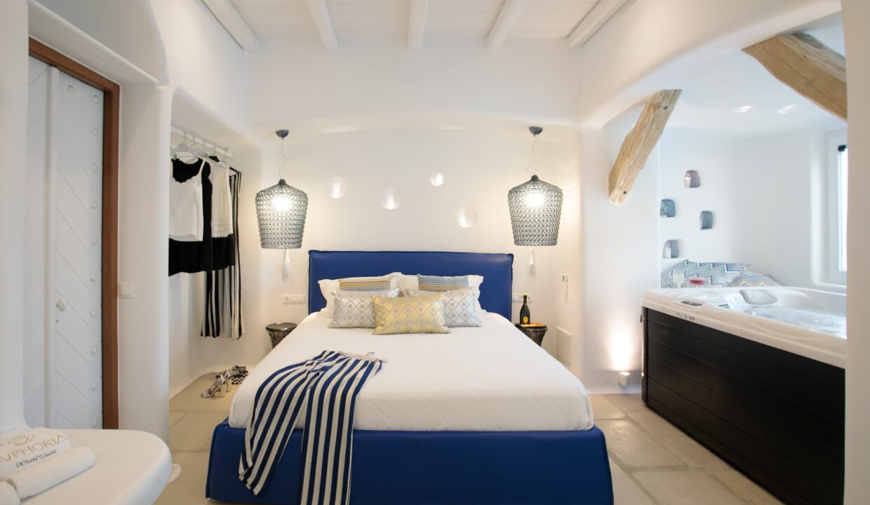 euphoria downtown naxos superior spa suite (2)