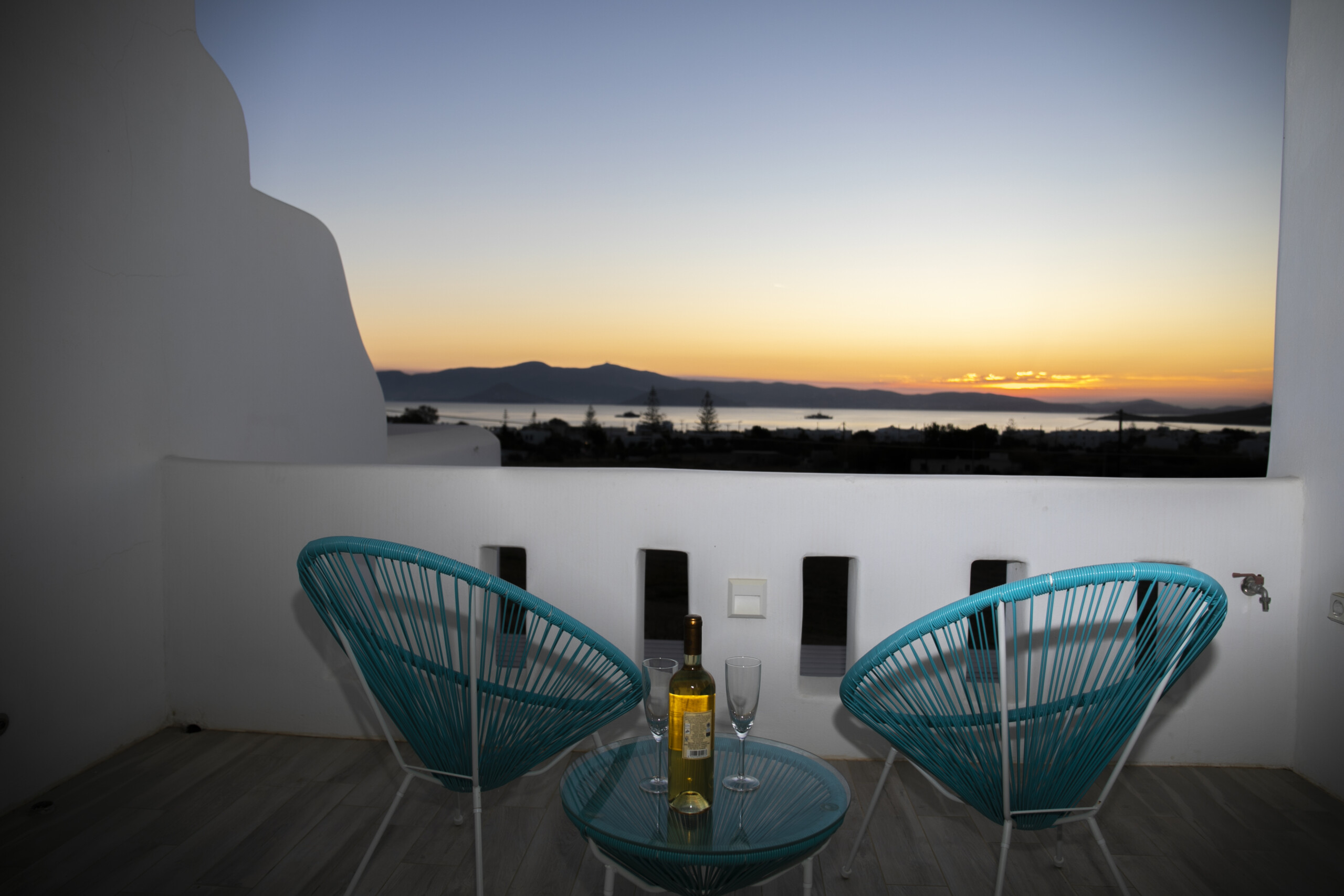 White Nadora Naxos Villa – 2 Bedrooms Villa with Private Pool