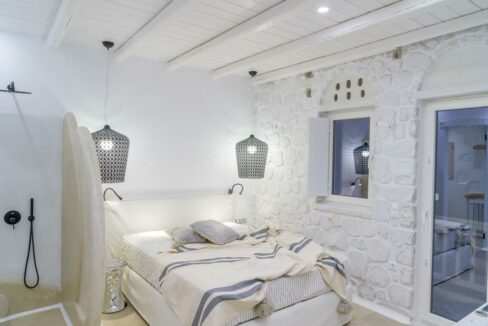 euphoria downtown naxos deluxe suite spa bath (10)