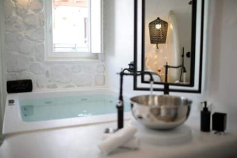 euphoria downtown naxos deluxe suite spa bath (8)