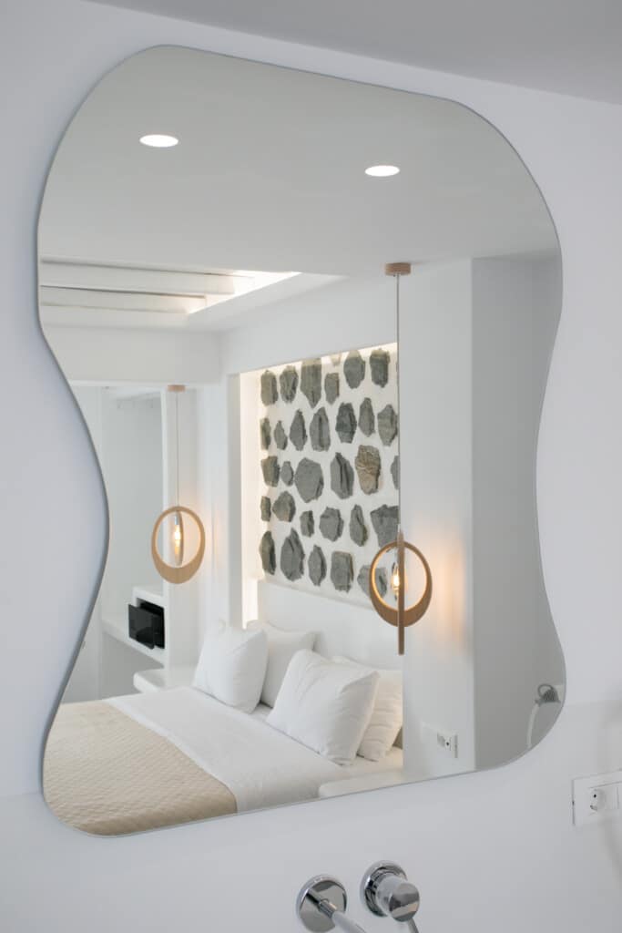 superior pool view room (10)