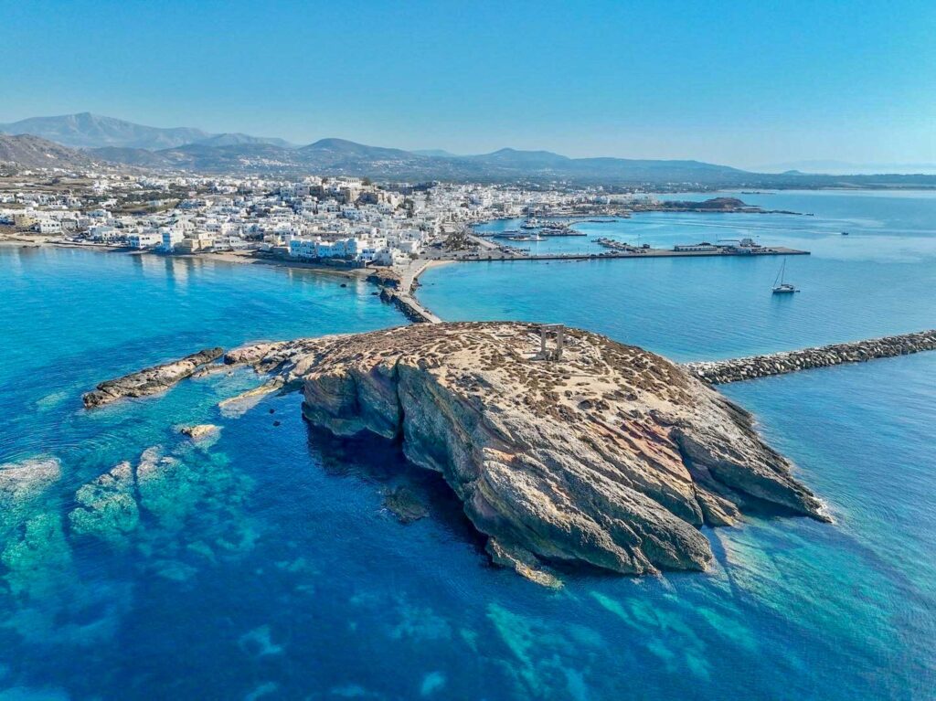 Chora Naxos Intermediate-02