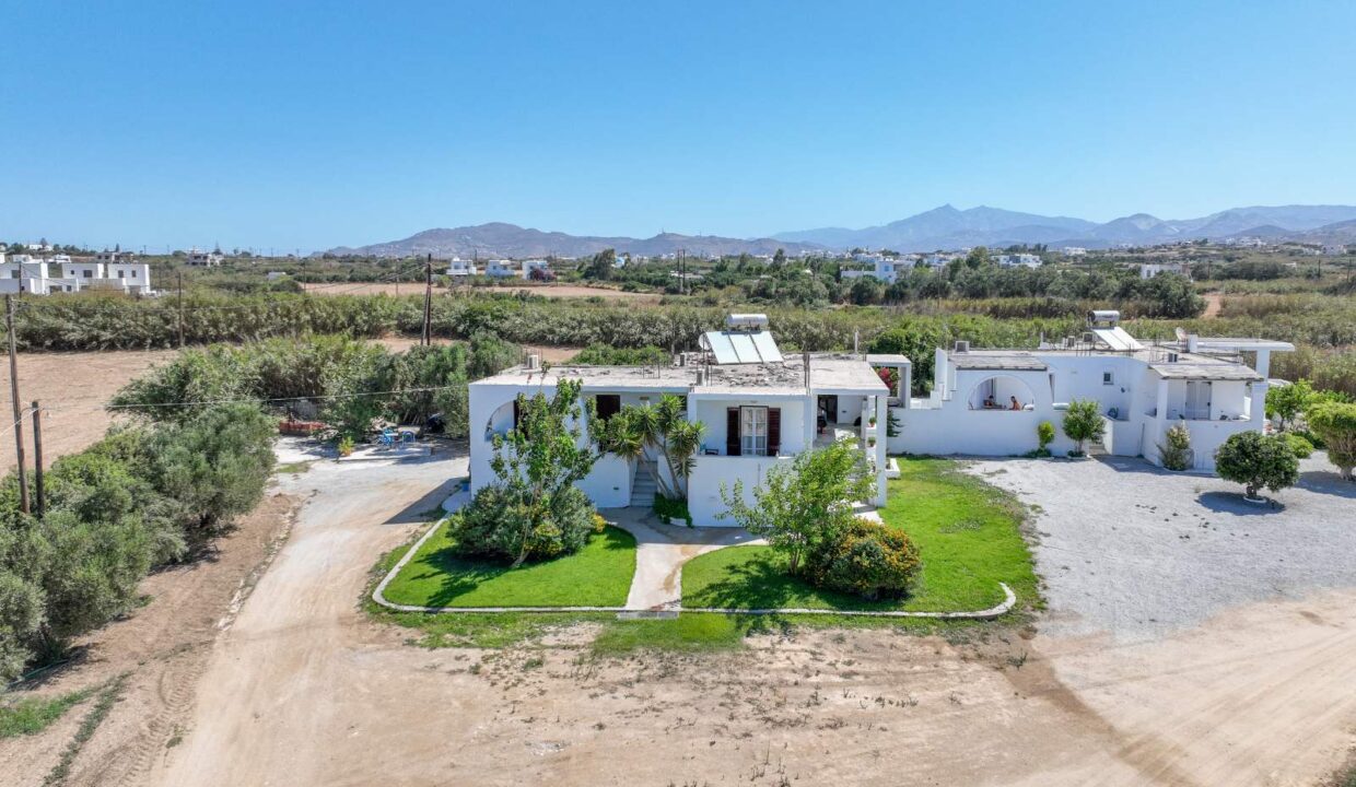 Joanna's Rooms on the Beach (2)