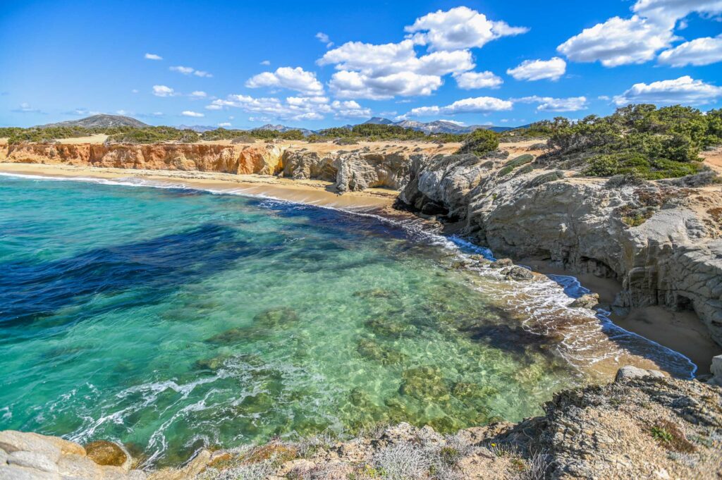 Naxos Intermediate-21