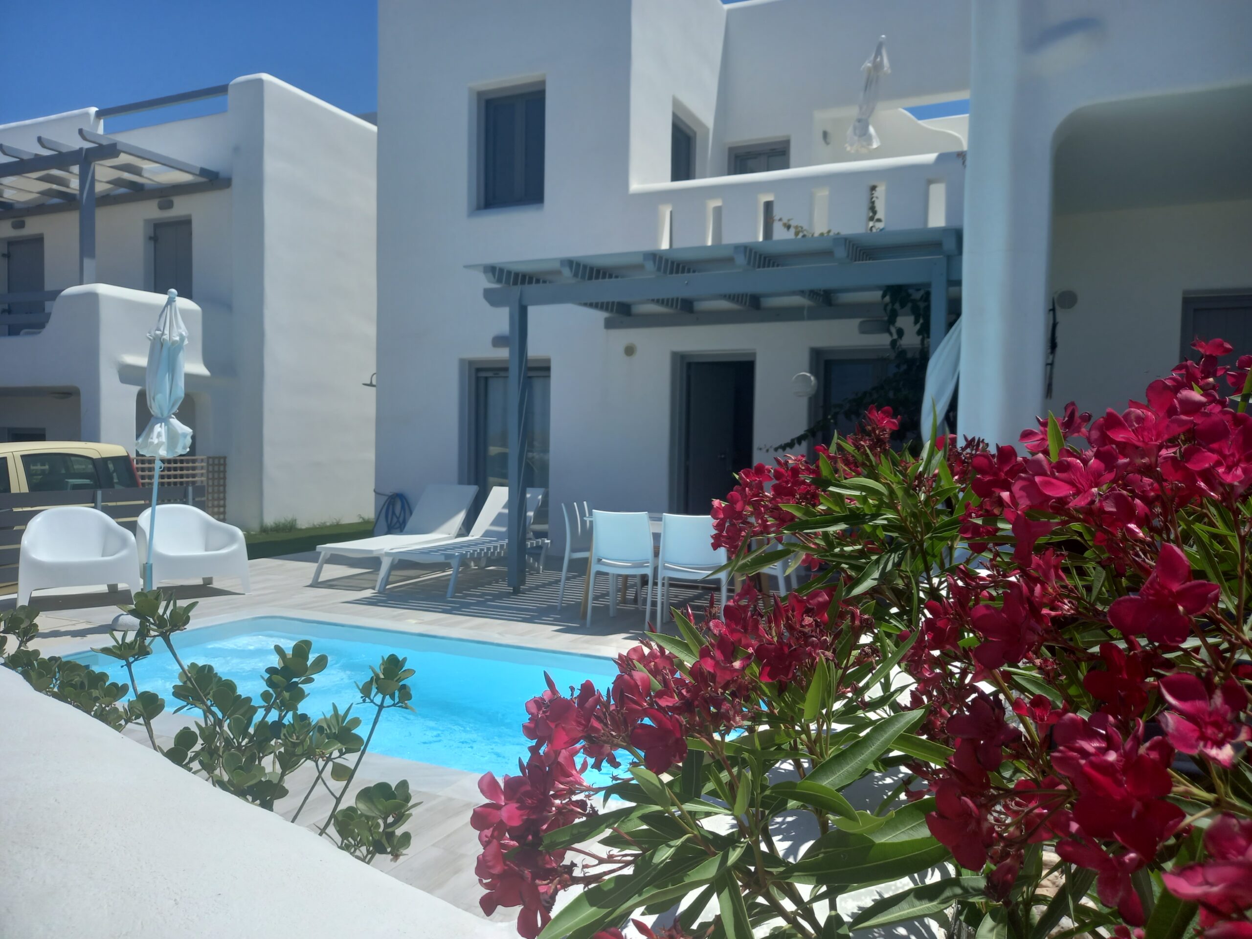 White Nadora Naxos Villa – 2 Bedrooms Villa with Private Pool