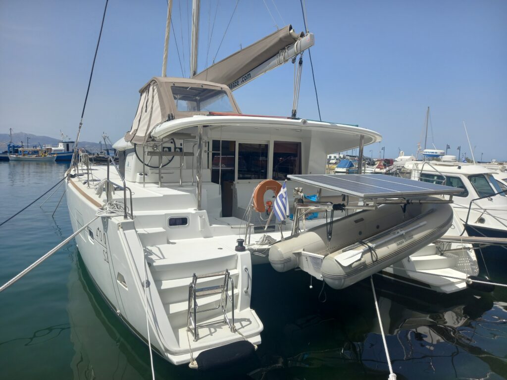 Catamaran Jerry Junior Naxos (3)