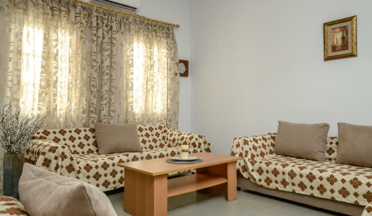 Naxos House - 2 Bedrooms Apartment (25)