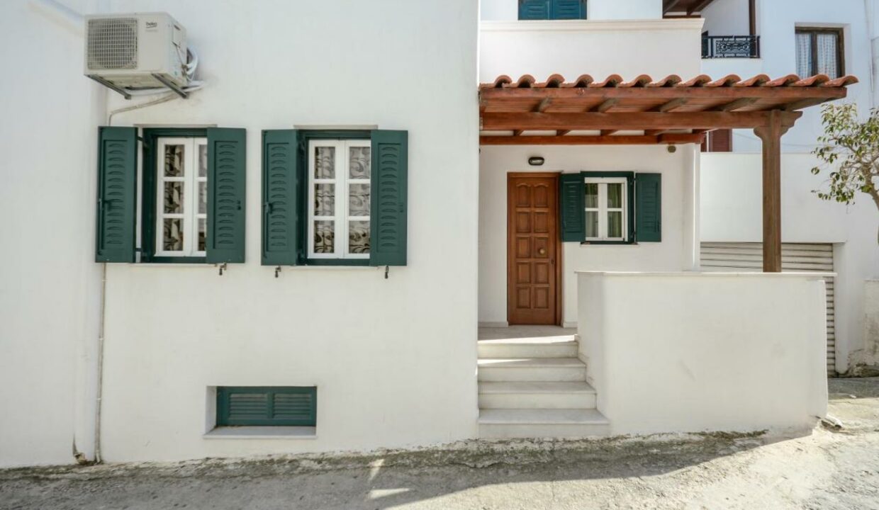 Naxos House - 2 Bedrooms Apartment (40)