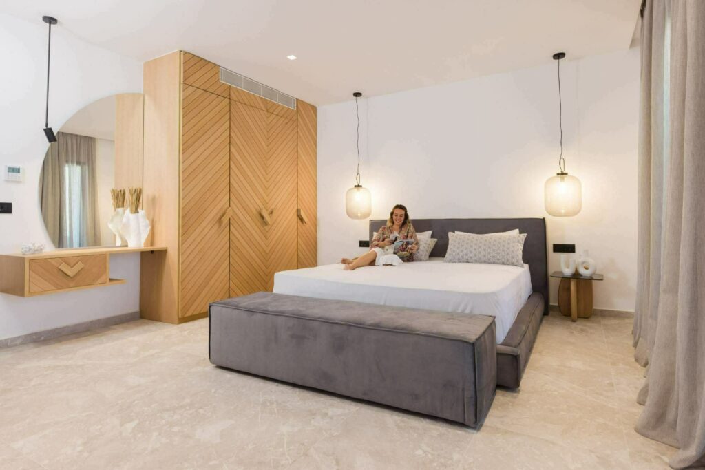 2 Bedroom SeaView Suite (3)