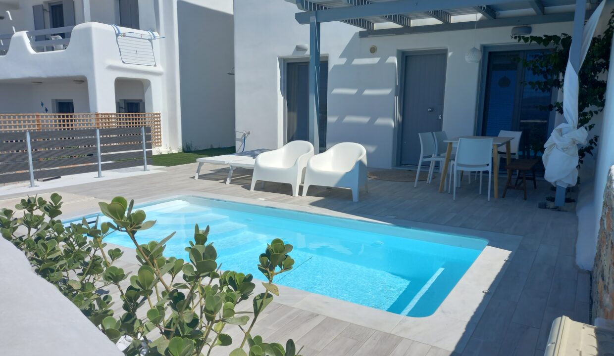 White Nadora Naxos Villa (45)