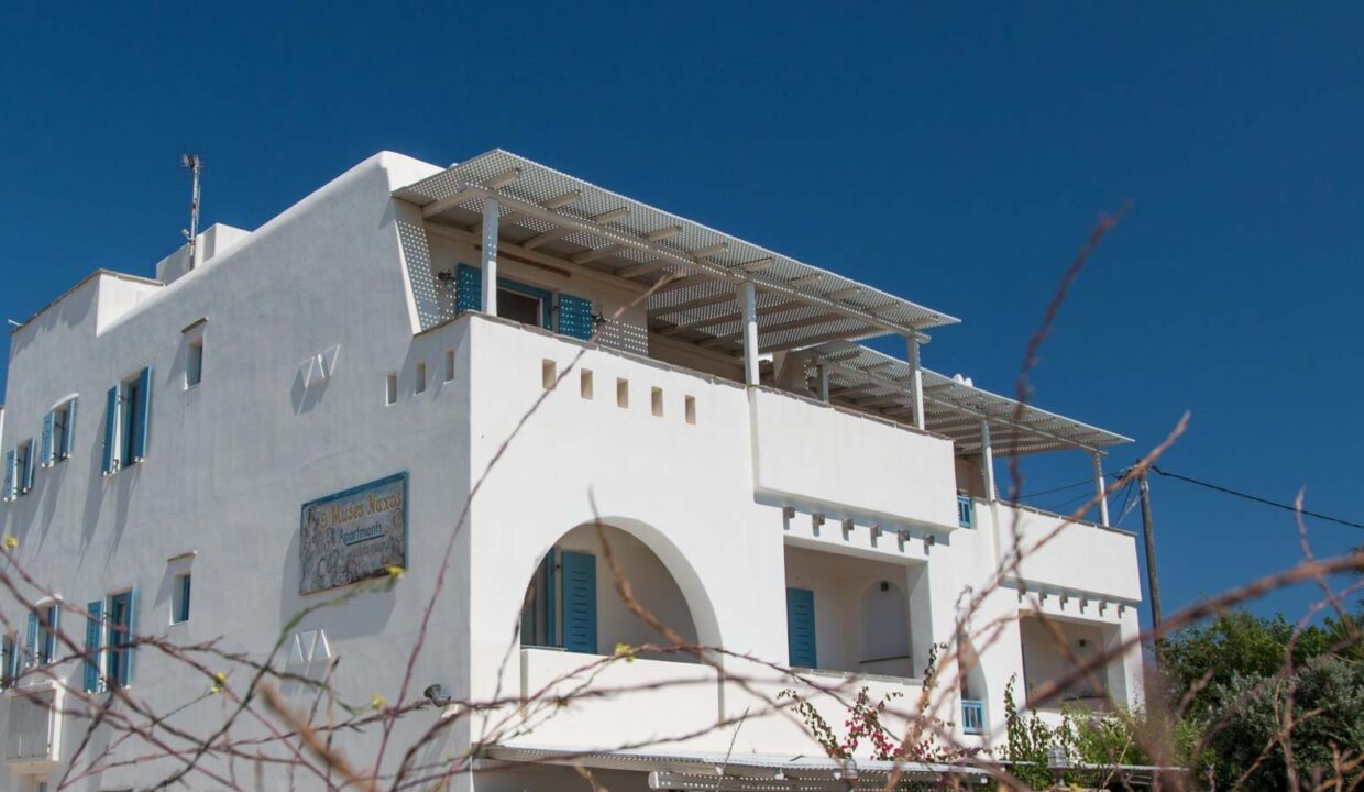 9 Muses Kastraki (1)