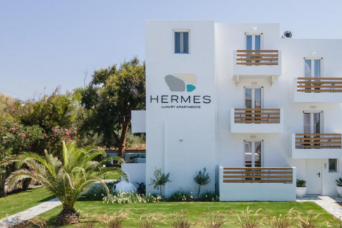 Hermes Luxury Suites (1)