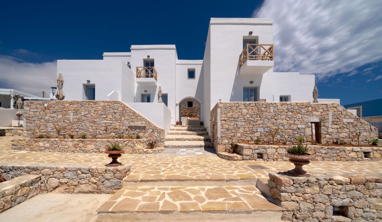 Mikres Cyclades Apartments (12)