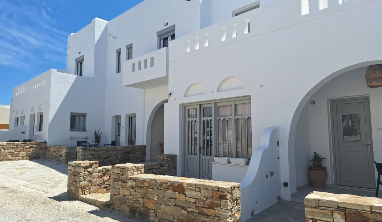 Adamas Suites Residence (11)