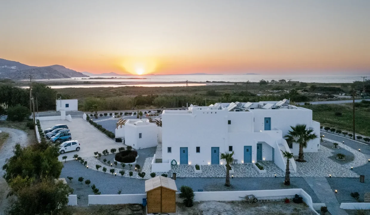 Naxos Finest Hotel & Villas (14)