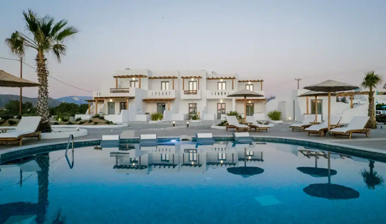 Naxos Finest Hotel & Villas (8)