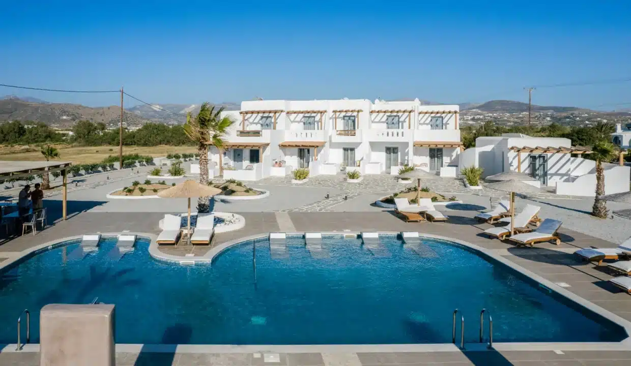 Naxos Finest Hotel & Villas (9)