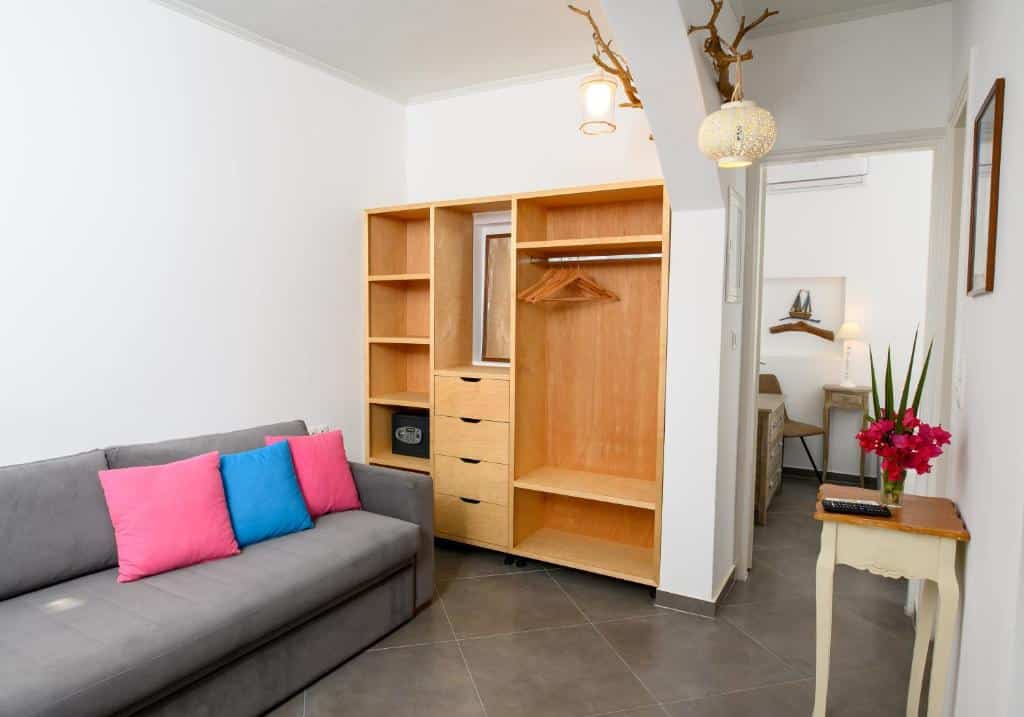 One Bedroom Apartment (1)