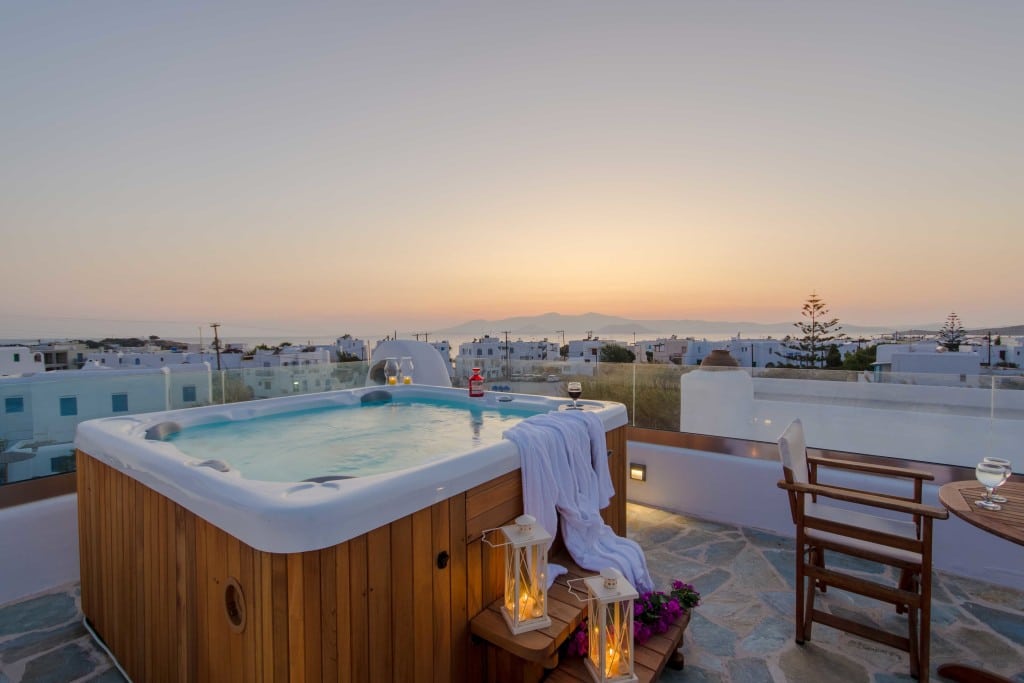 EXCLUSIVE VILLA WITH JACUZZI (8)