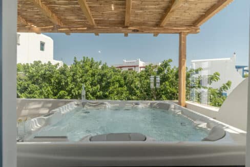 Executive Villa with outdoor Jacuzzi –pool view (55)