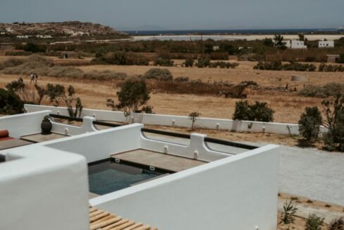 Honeymoon Suite with Private Pool (12)