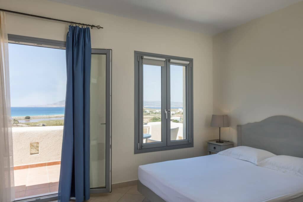 Sea View Maisonette Jacuzzi (4)