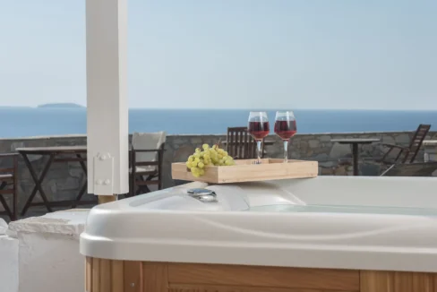 Sea View Suite with private jacuzzi Penelope (3)