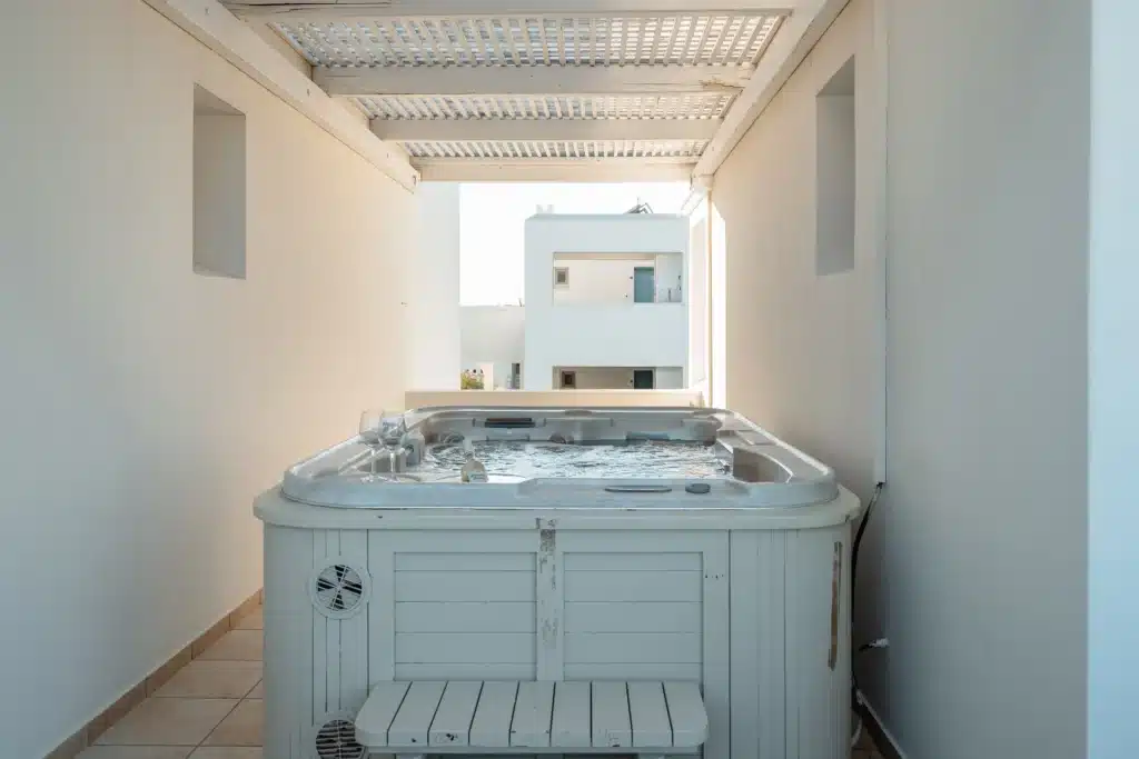 Deluxe Suite Sea View & Outdoor Jacuzzi [Eros Agapi] (12)