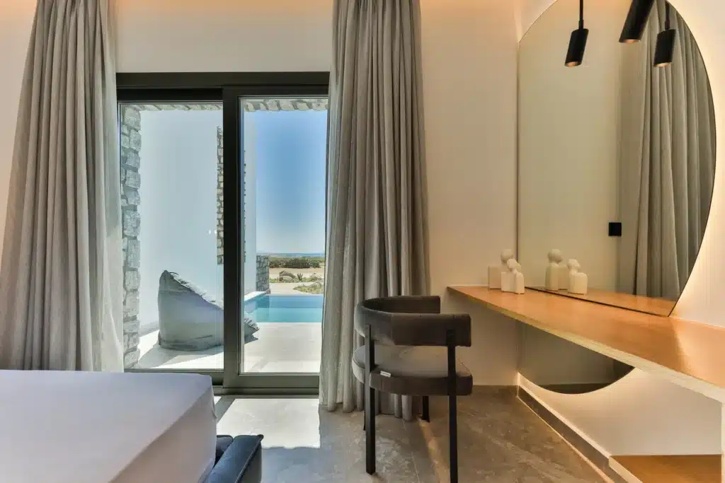 Grande Sea View Suite with Private Pool (15)