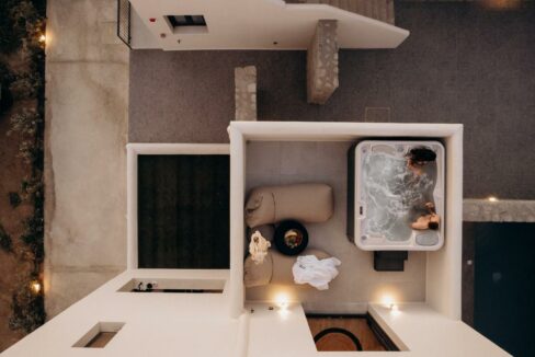 Queen Suite with Spa Bath (4)