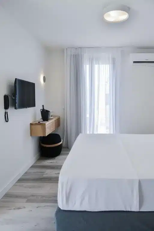 Superior Double Room (10)