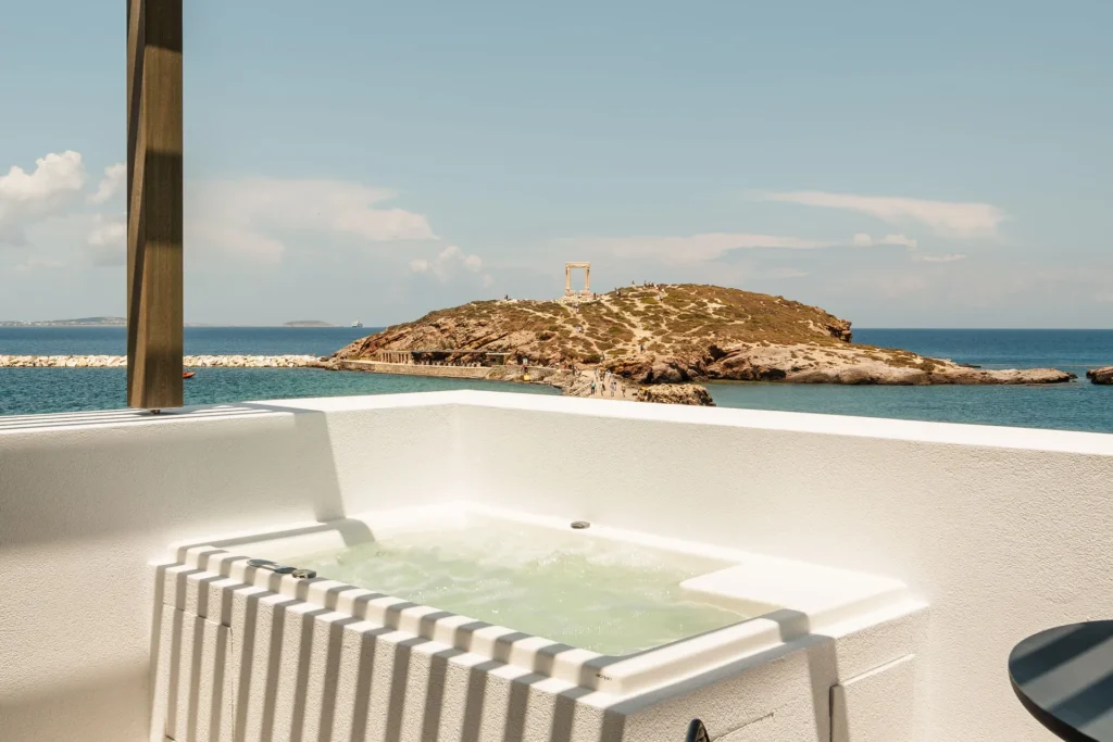 Temple Sea View Suite with Outdoor Jacuzzi (34)