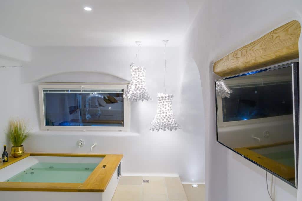 euphoria downtown naxos master suite spa bath (19)