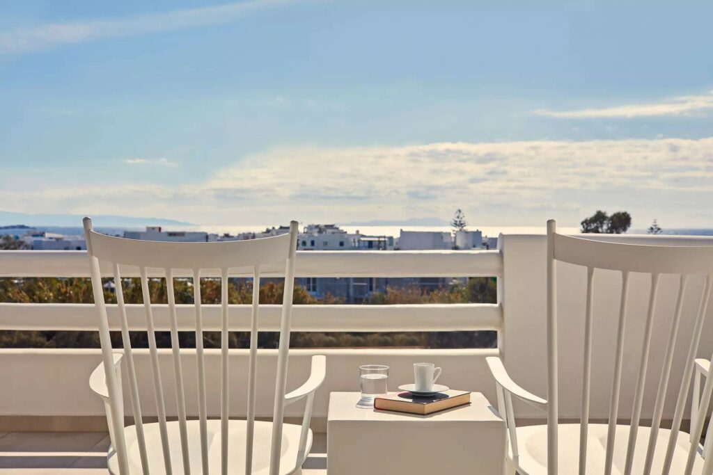 Sea View Suite with Outdoor Hot Tub (10)