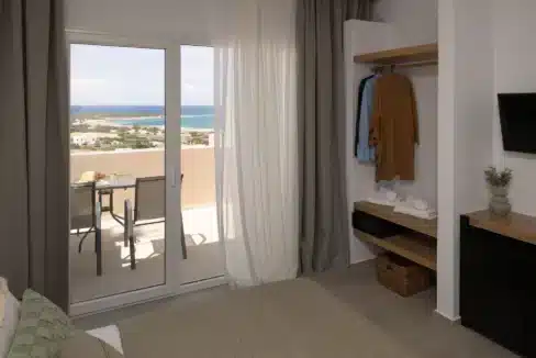 Deluxe Suite With Sea View (2)