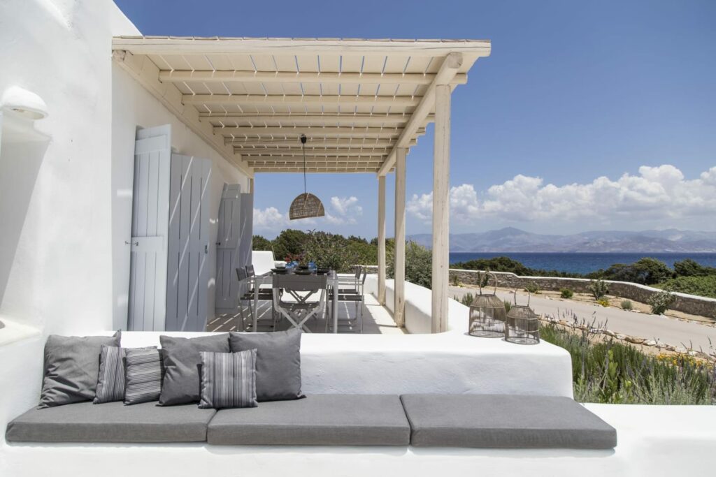 2 Bedrooms Villa 180 m2 (1)