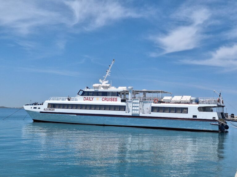 Alexander Cruises (3)