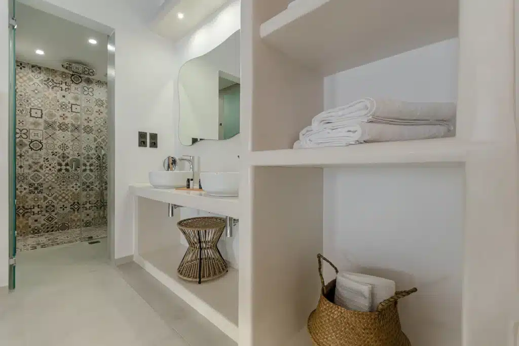 Emerald Suite (14)