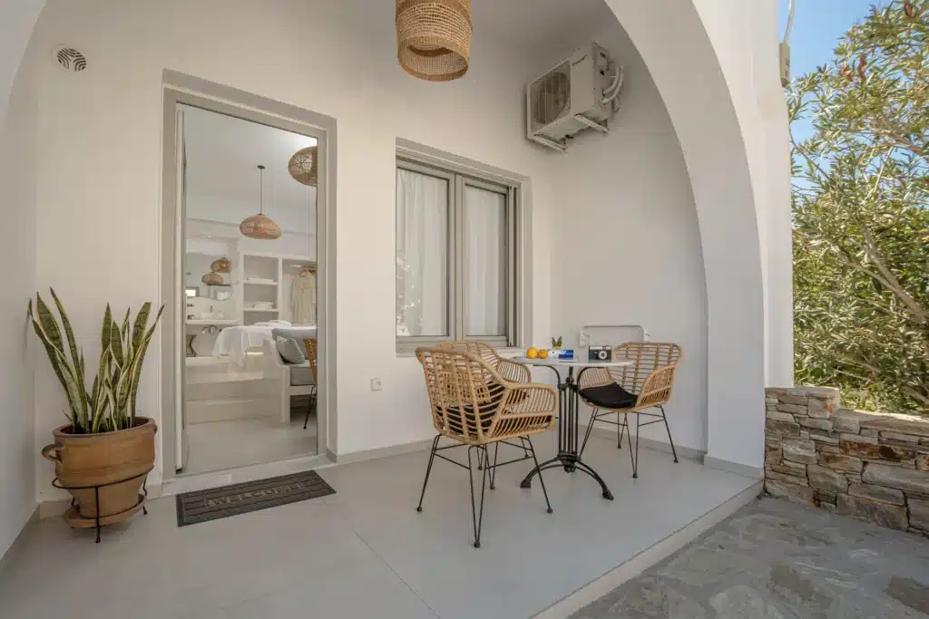 Emerald Suite (23)