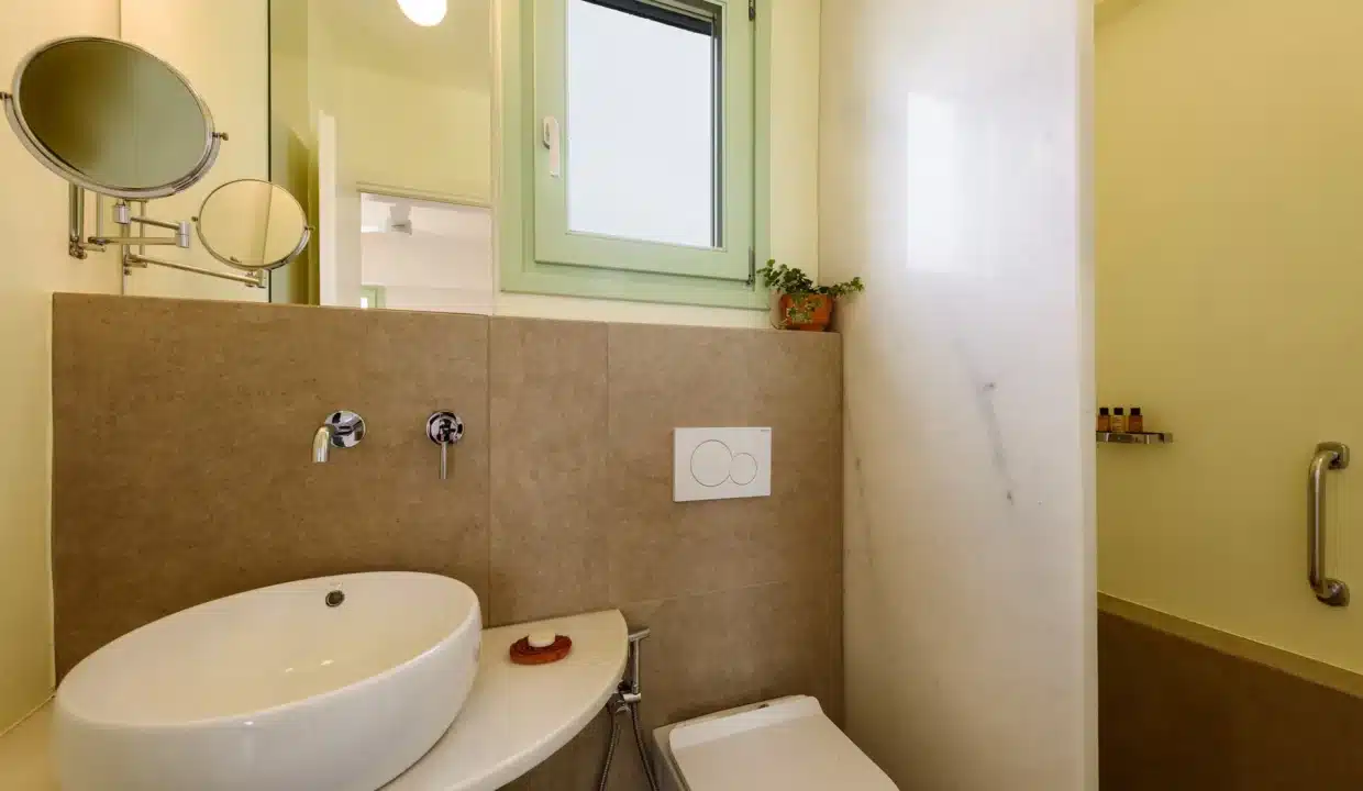 Plioni Sea View Suite (5)