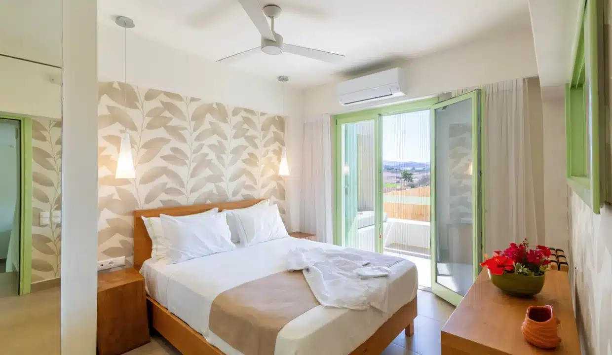 Plioni Villas - Luxury Villa - 2 Bedrooms Villa with Private Pool (16)