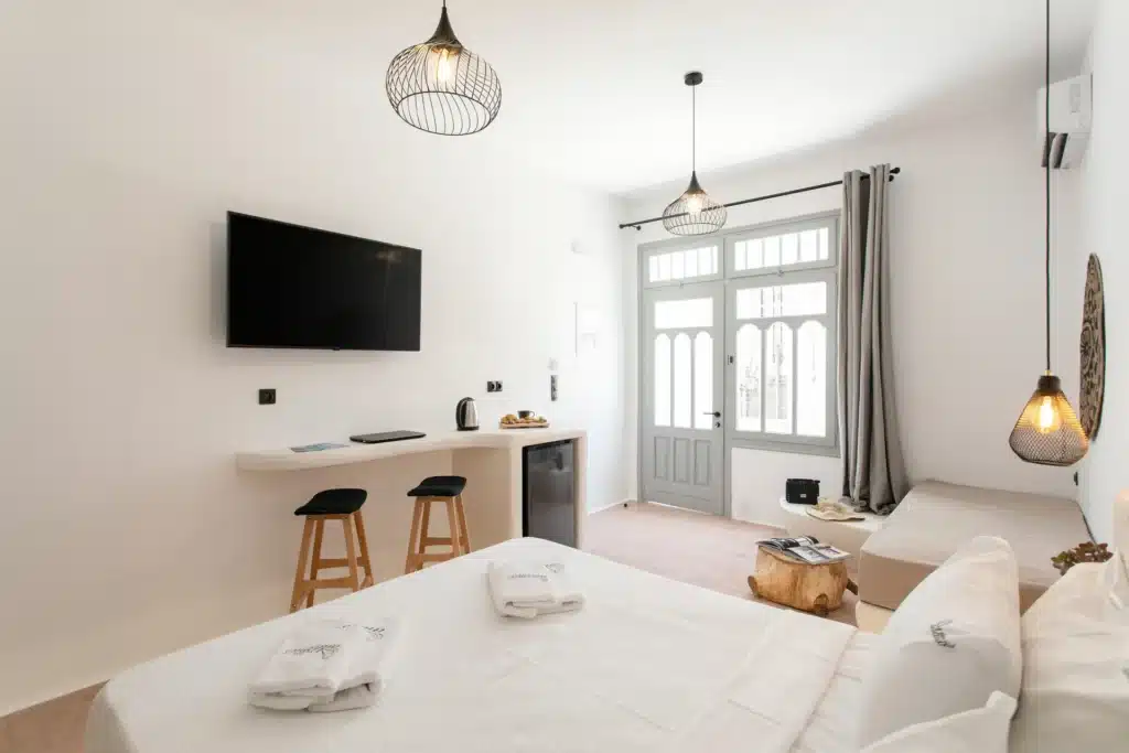 Radiant Suite (8)